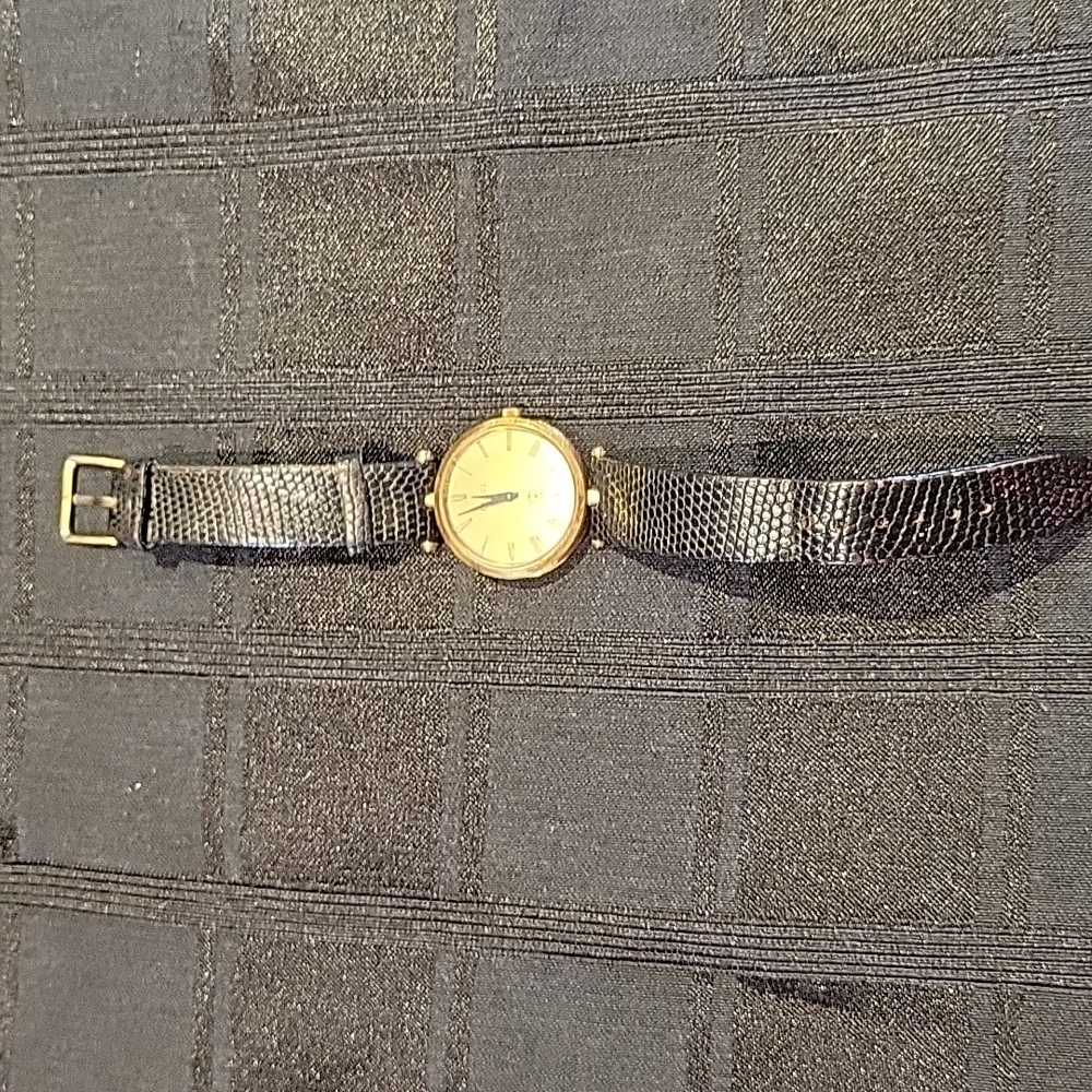 Vintage Gucci watch